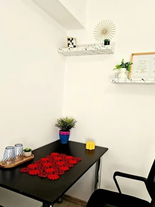 Ultracentral Magheru Studio Apartment Bucharest